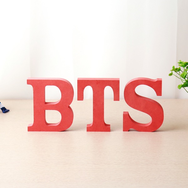 BTS bts 세트 컬러 MDF 에코보드 이니셜 알파벳 우드스카시 BTS bts 세트 컬러 MDF 에코보드 이니셜 알파벳 우드스카시